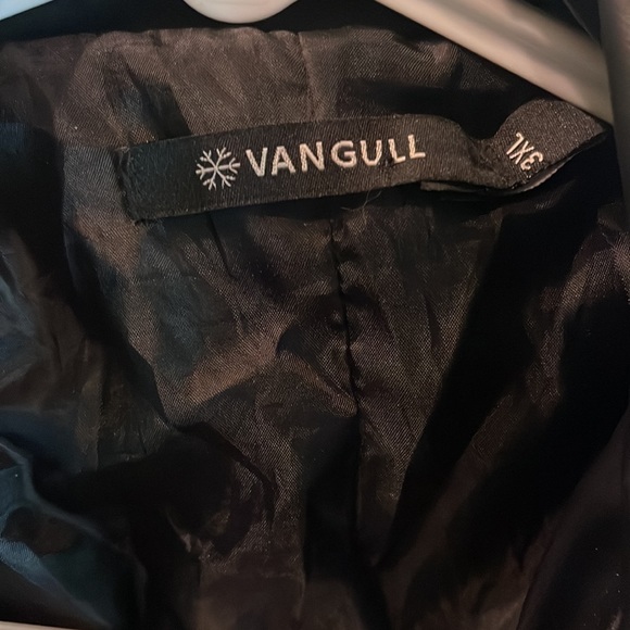 Jacket - Picture 2 of 2